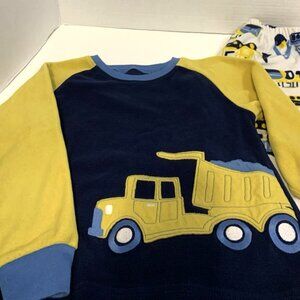 Little Boy's Carter's Dump Truck And Tractor Pajama Set Size 5T